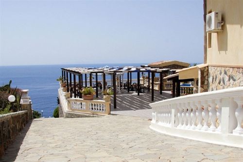 Hotel Diana Isola di Ustica Buitenkant foto